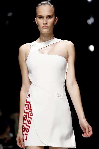 Look 51